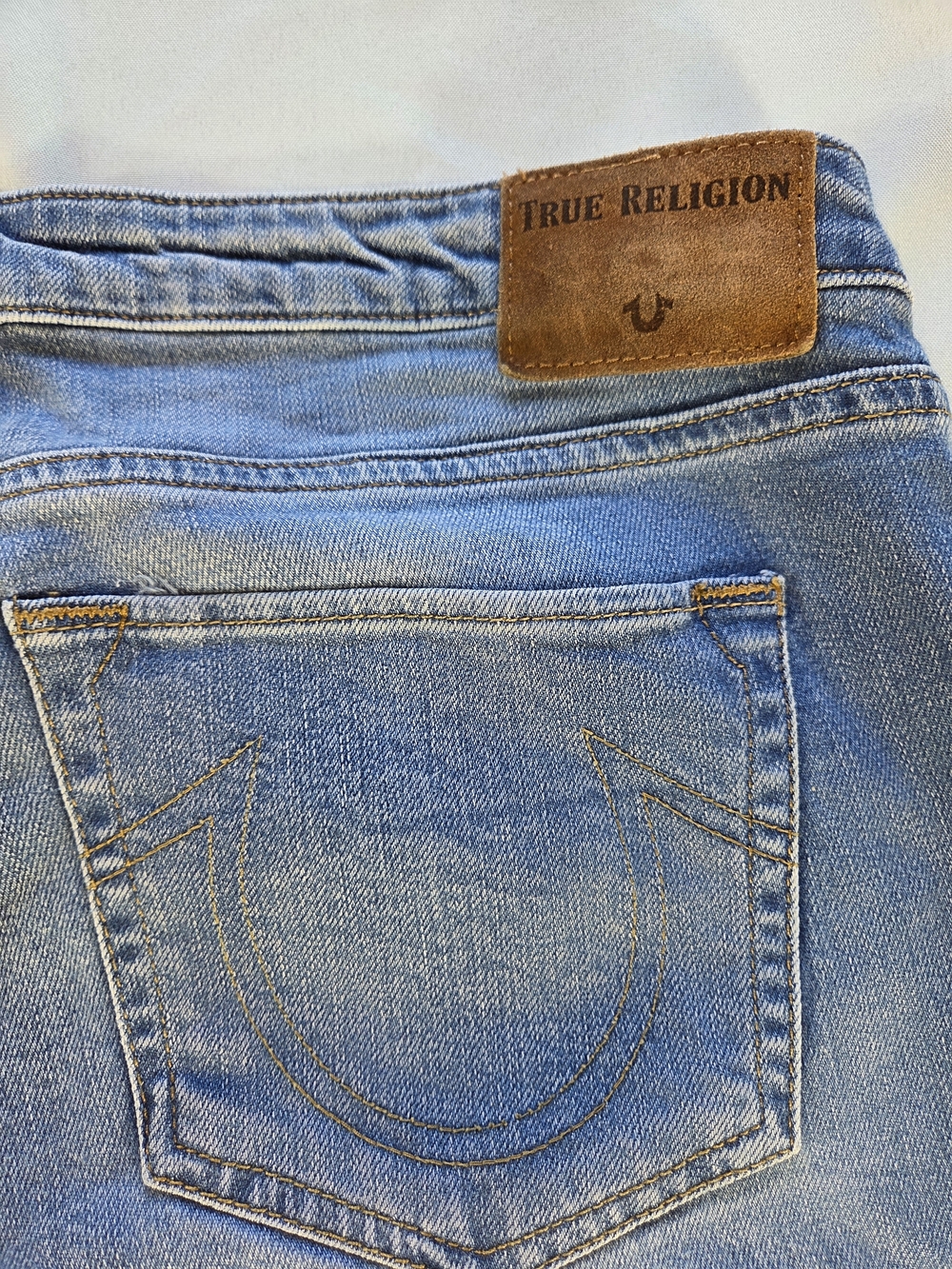 True Religion Sara Cigarette Jeans Womens 31 Distressed Slim Straight Light Wash
